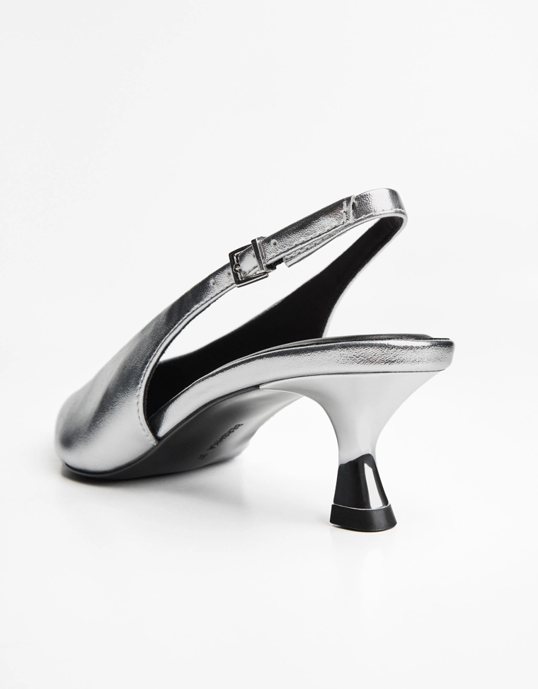 Туфли-мюли на среднем тонком каблуке