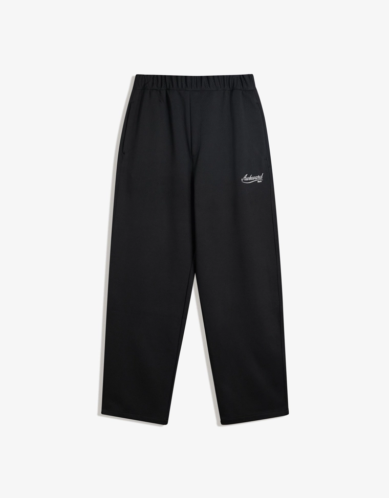 Джоггеры объемного свободного кроя