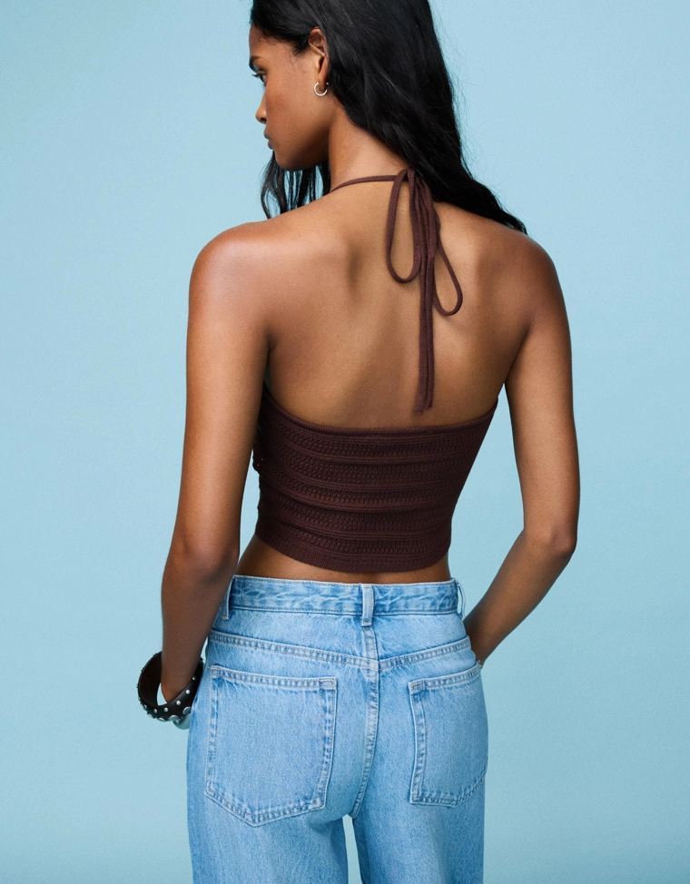 Топ из перфорированного трикотажа