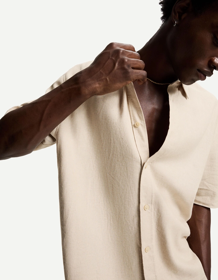 Рубашка из смесового льна с короткими рукавами