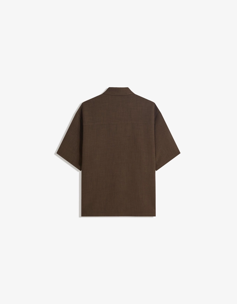 Рубашка классического кроя с короткими рукавами