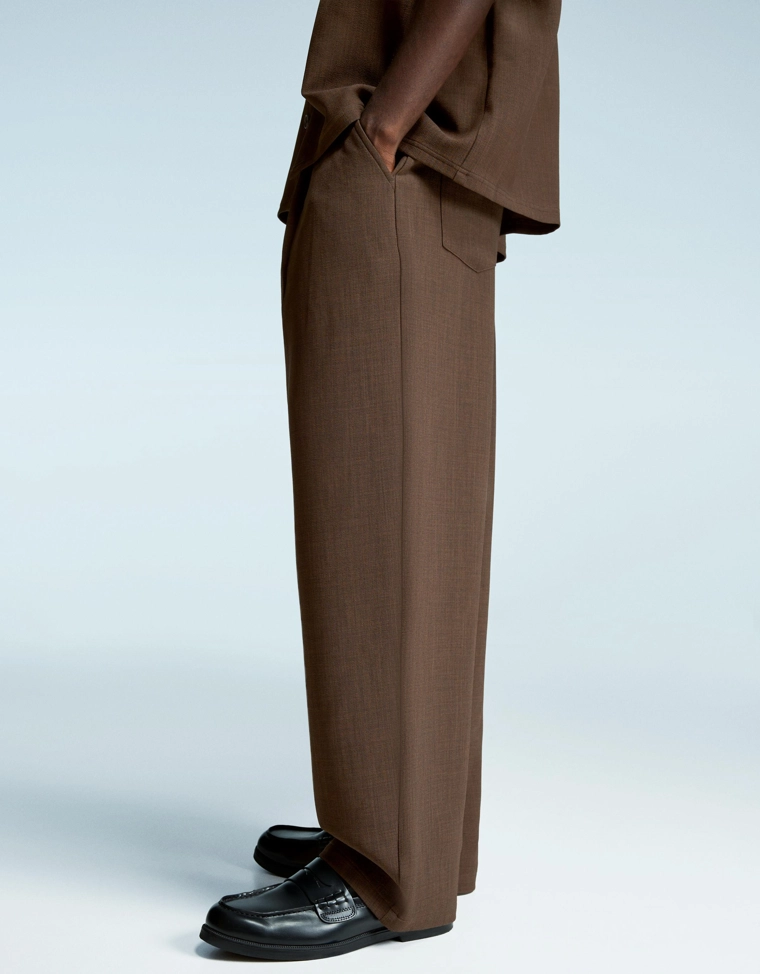 Рубашка классического кроя с короткими рукавами