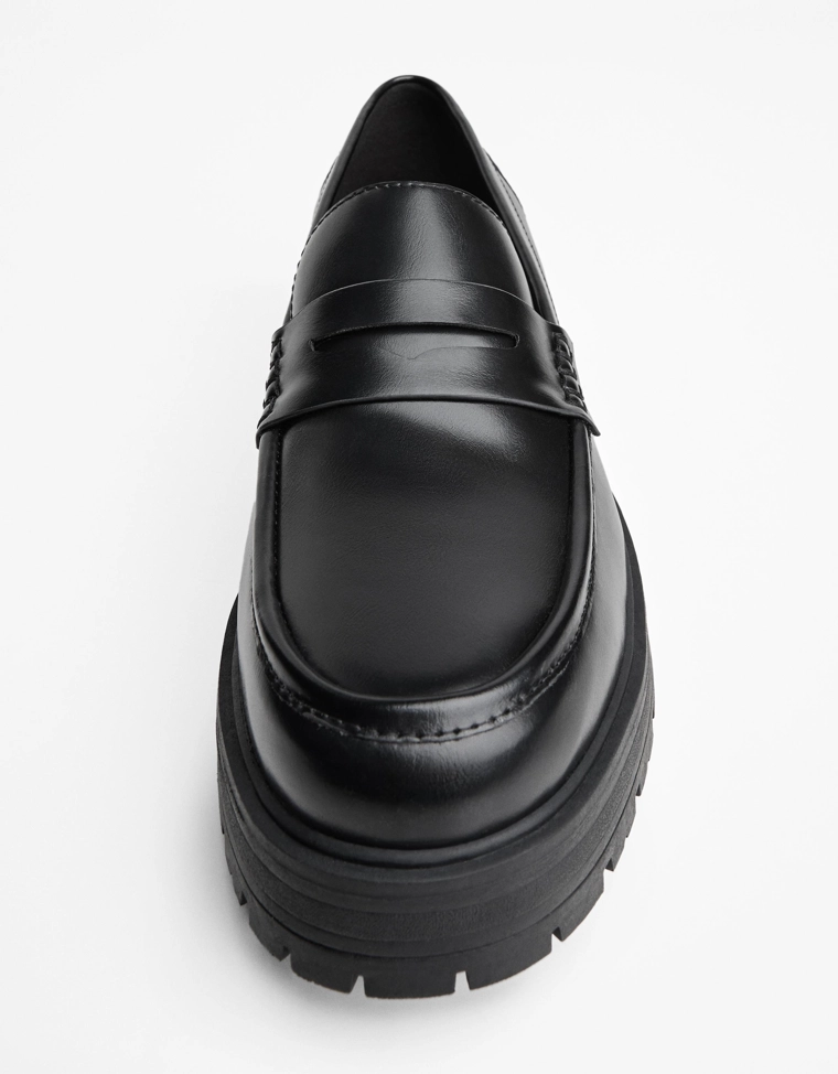 Лоферы на объемной подошве