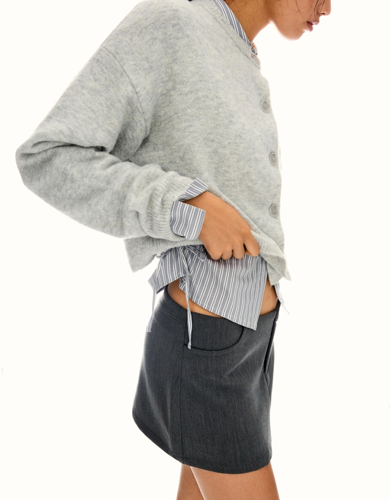 Куртка с пуговицами из мягкой ткани