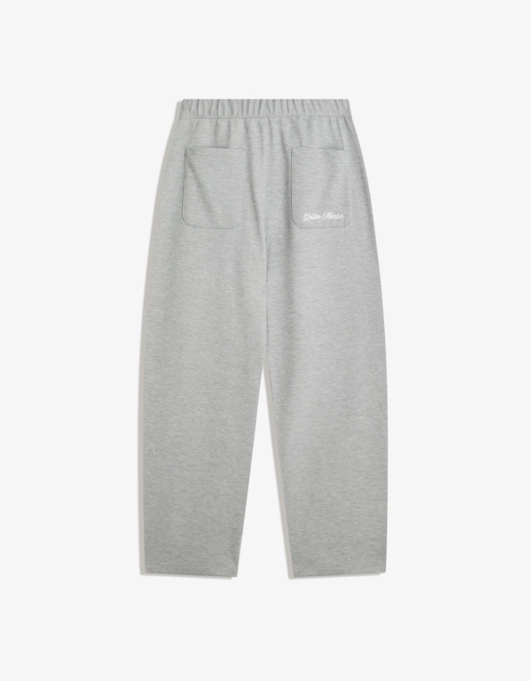 Джоггеры объемного свободного кроя