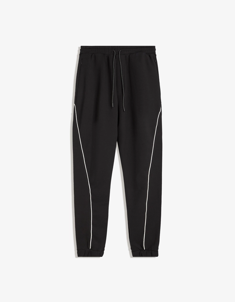 Брюки-джоггеры из мягкой ткани