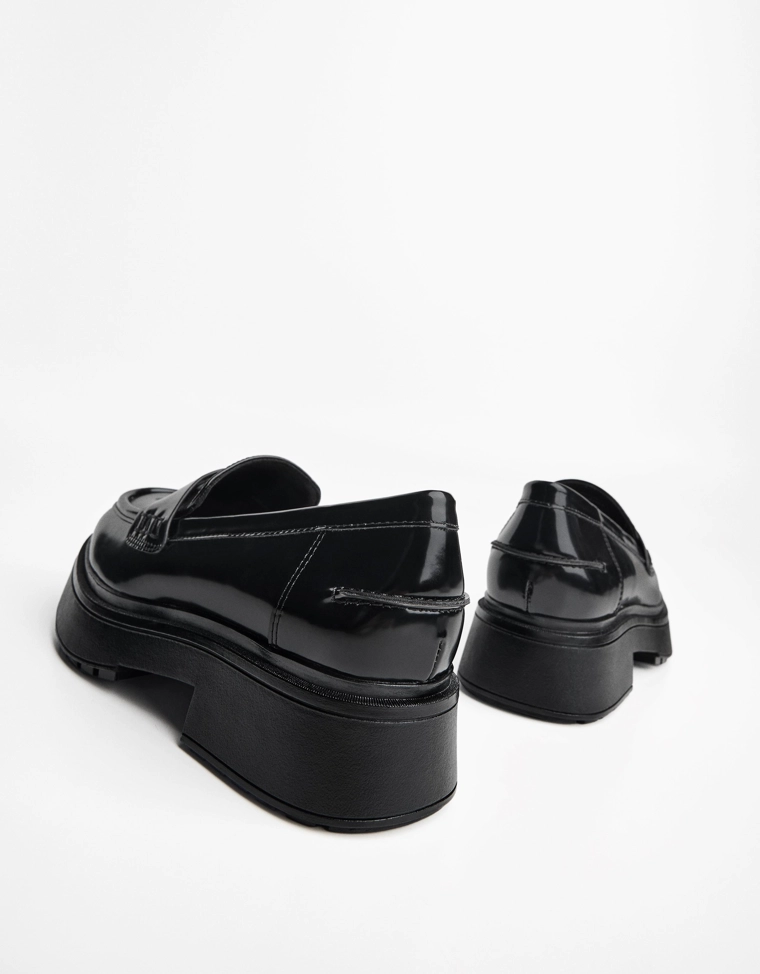 Лоферы на объемной подошве