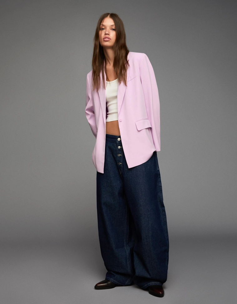 Блейзер с полосками на спине