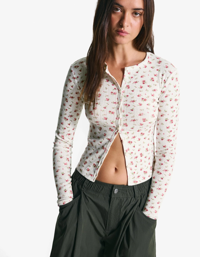 Куртка с ажурным принтом