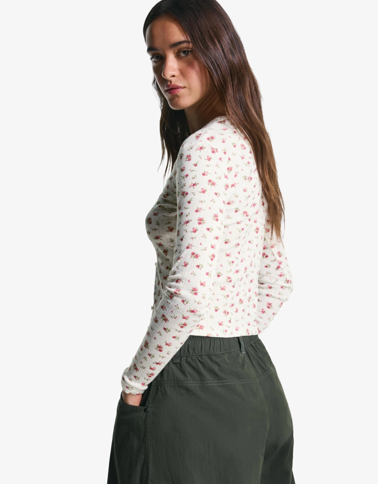 Куртка с ажурным принтом