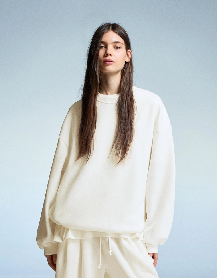 Толстовка оверсайз с карманами