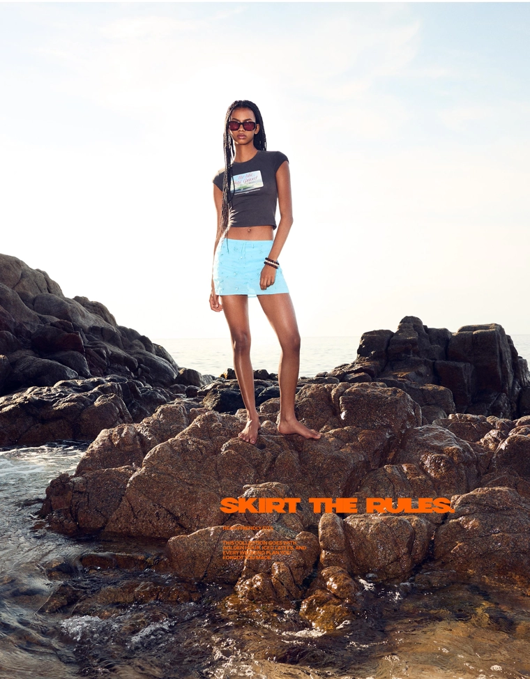 Мини-юбка с вышивкой