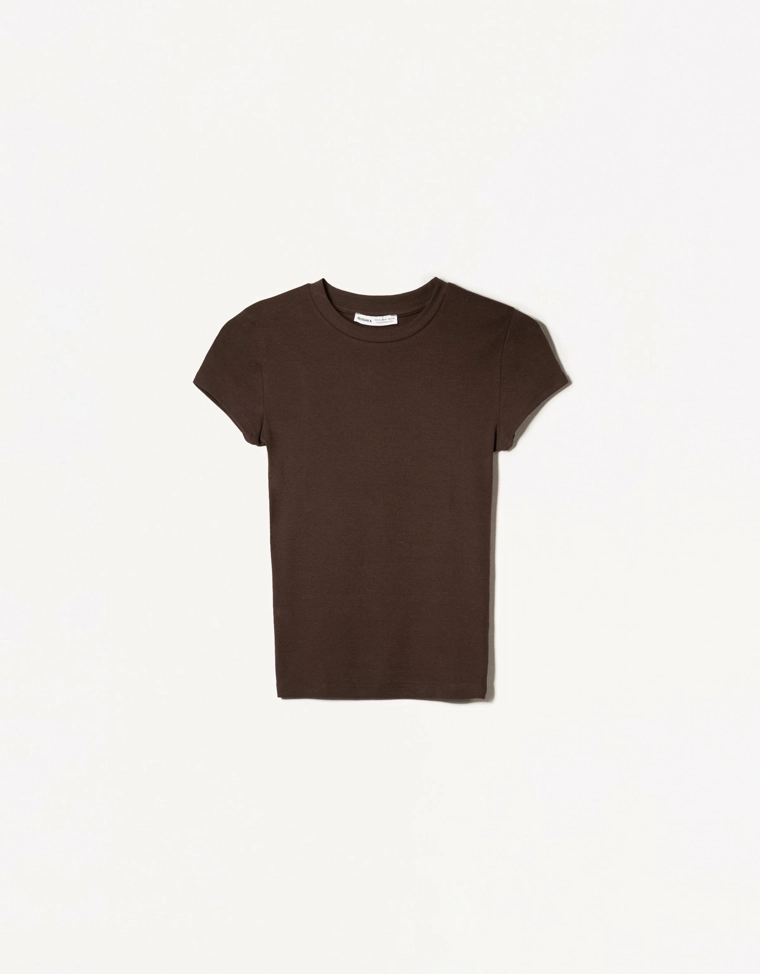 Футболка с круглым вырезом