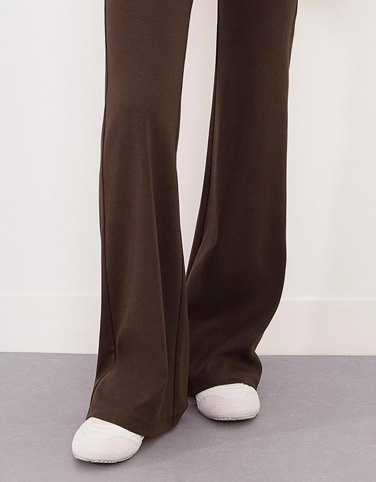 Расклешенные брюки