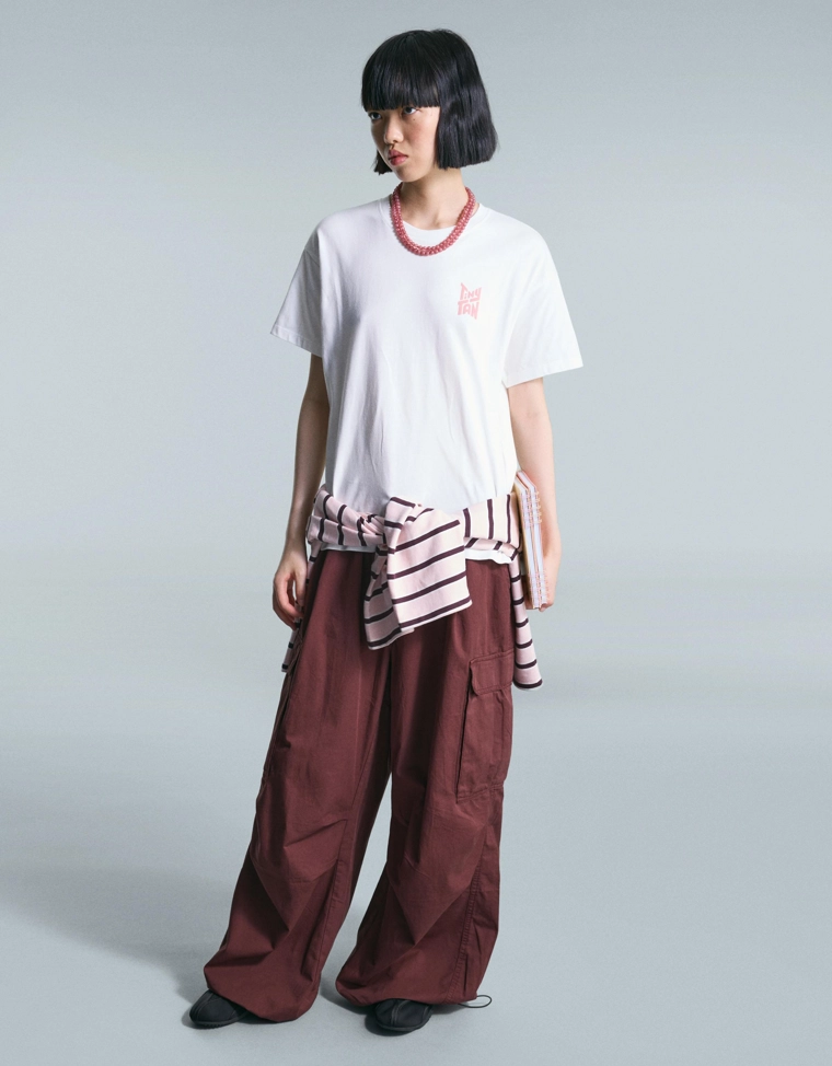 Футболка с короткими рукавами и принтом «ТайниТАН тан»