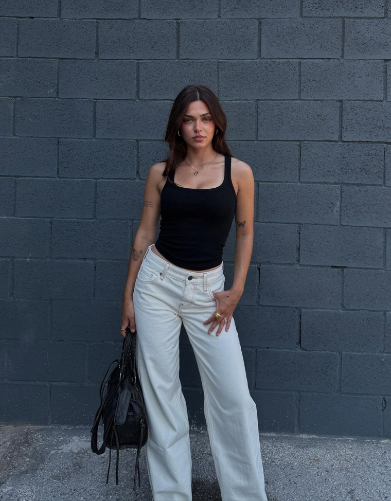 Сумка-боулинг с эффектом потертости и ремнями