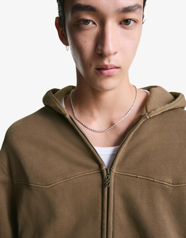 Укороченная толстовка геометрического кроя с застежкой-молнией