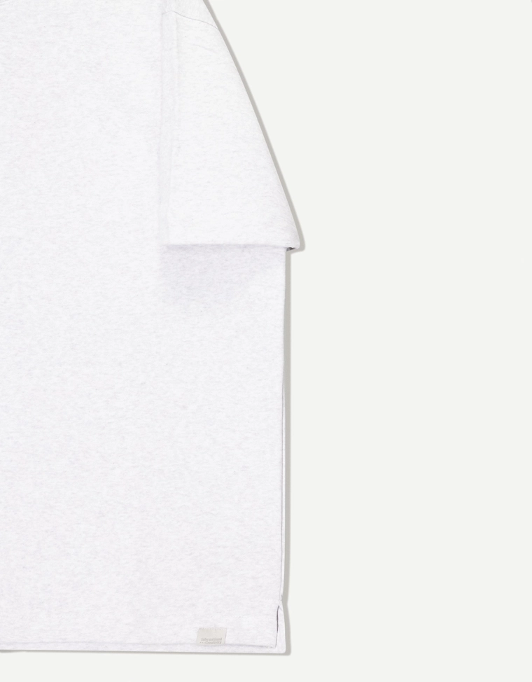 Футболка из мягкой ткани