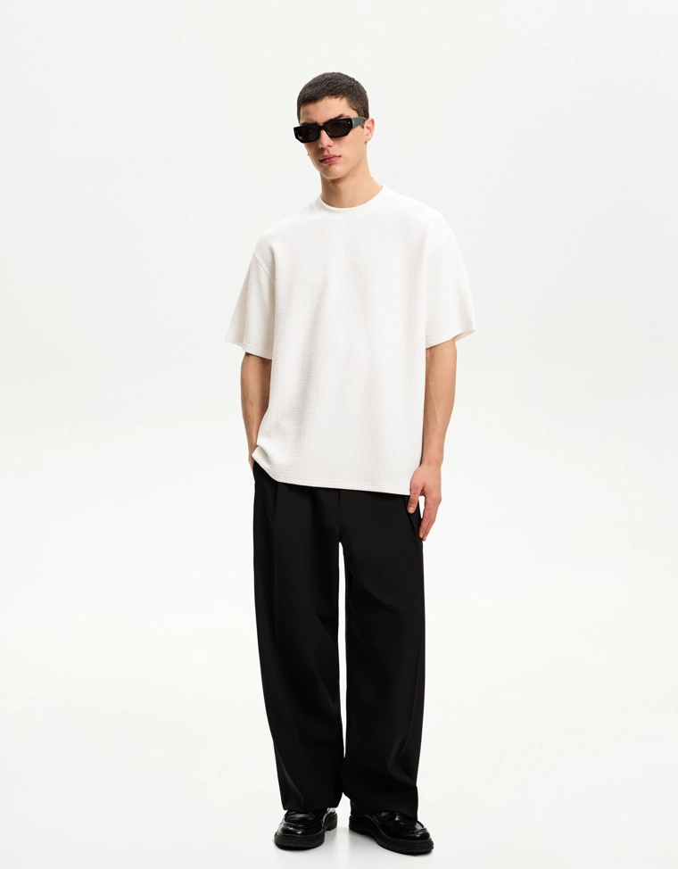 Футболка из жатой ткани