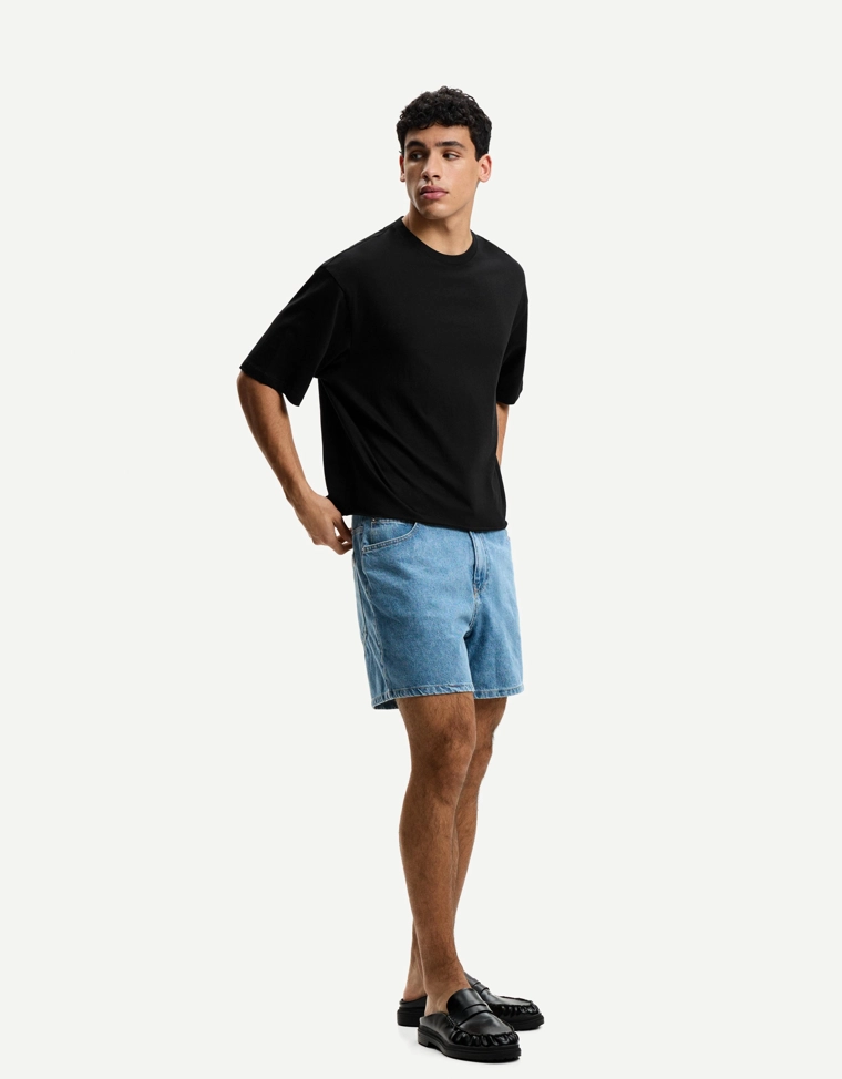 Укороченная футболка