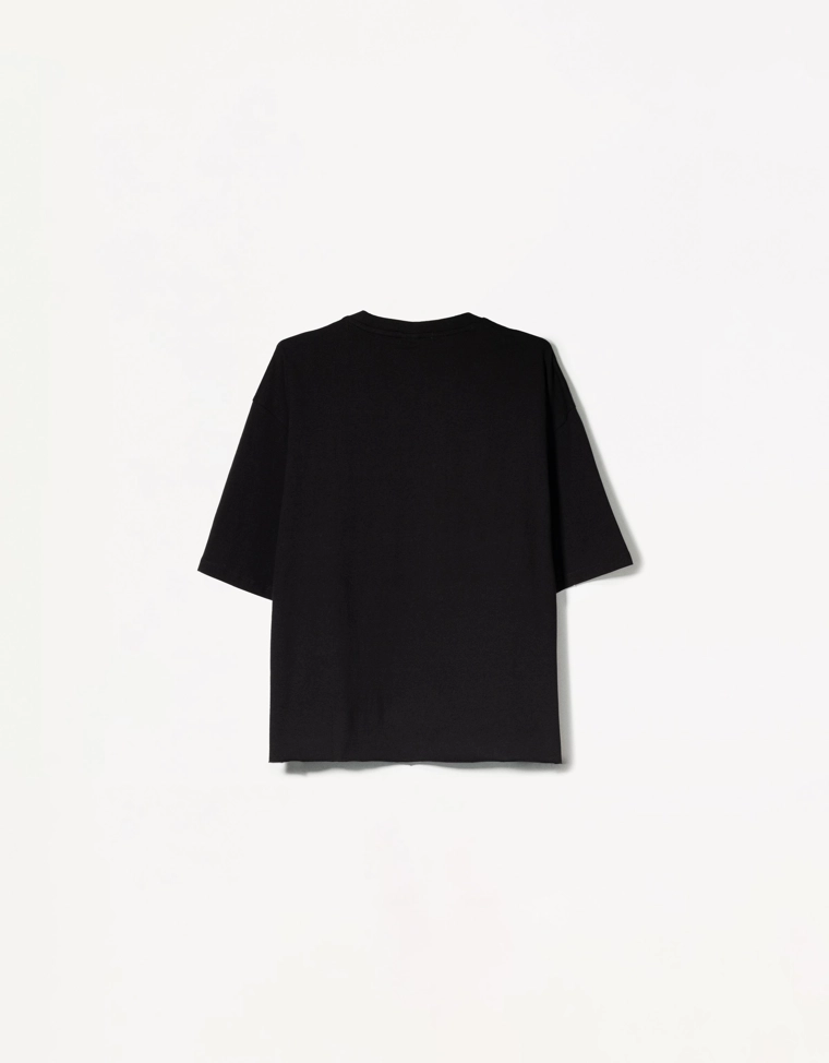 Укороченная футболка