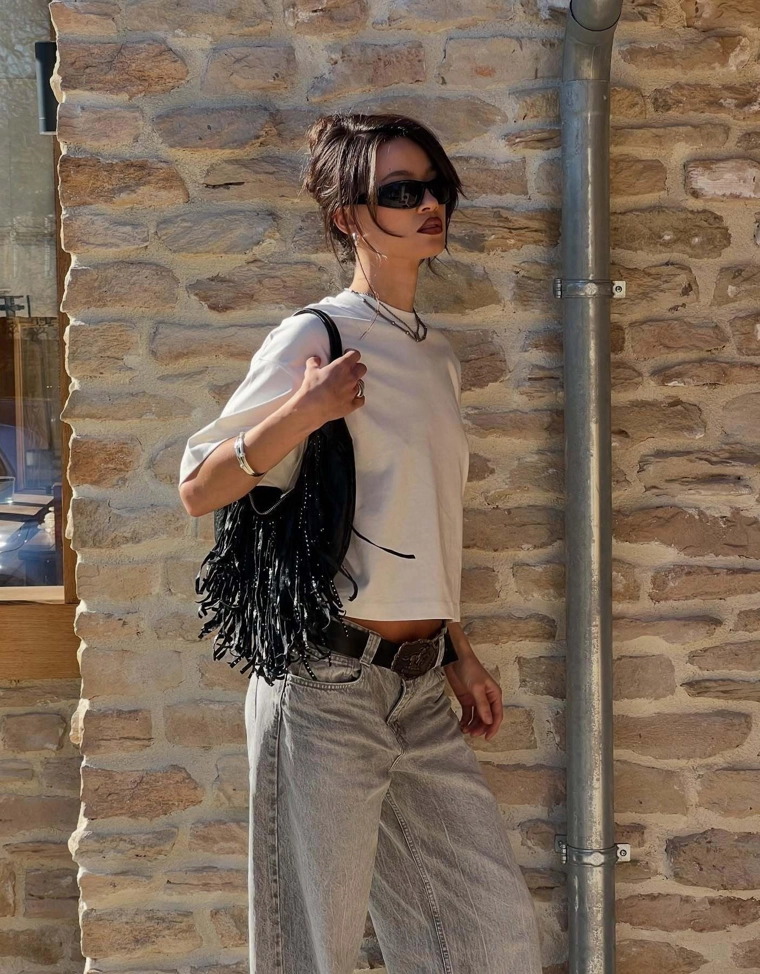 Футболка геометрического кроя из плотного хлопка