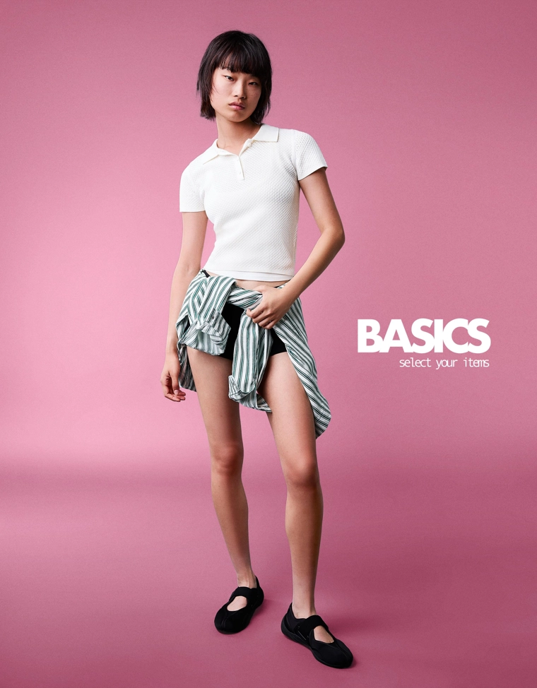 Свитер из рельефной ткани с короткими рукавами и воротником поло