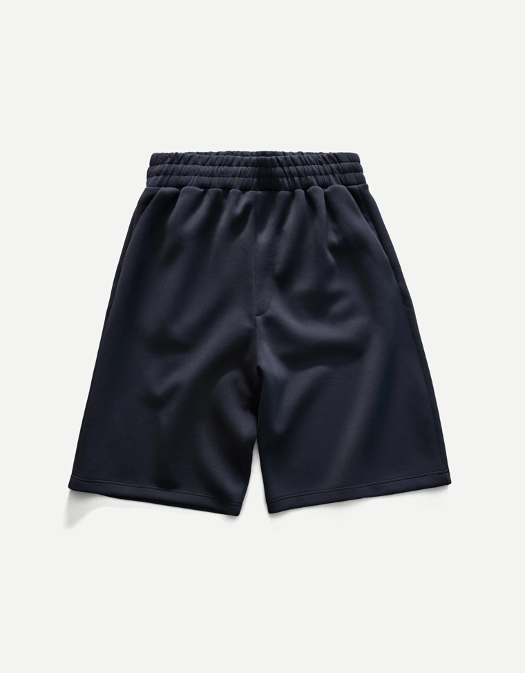 Шорты оверсайз из плотной синтетической ткани