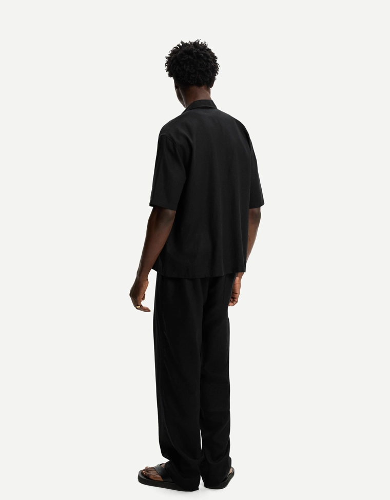 Рубашка из смесового льна с короткими рукавами