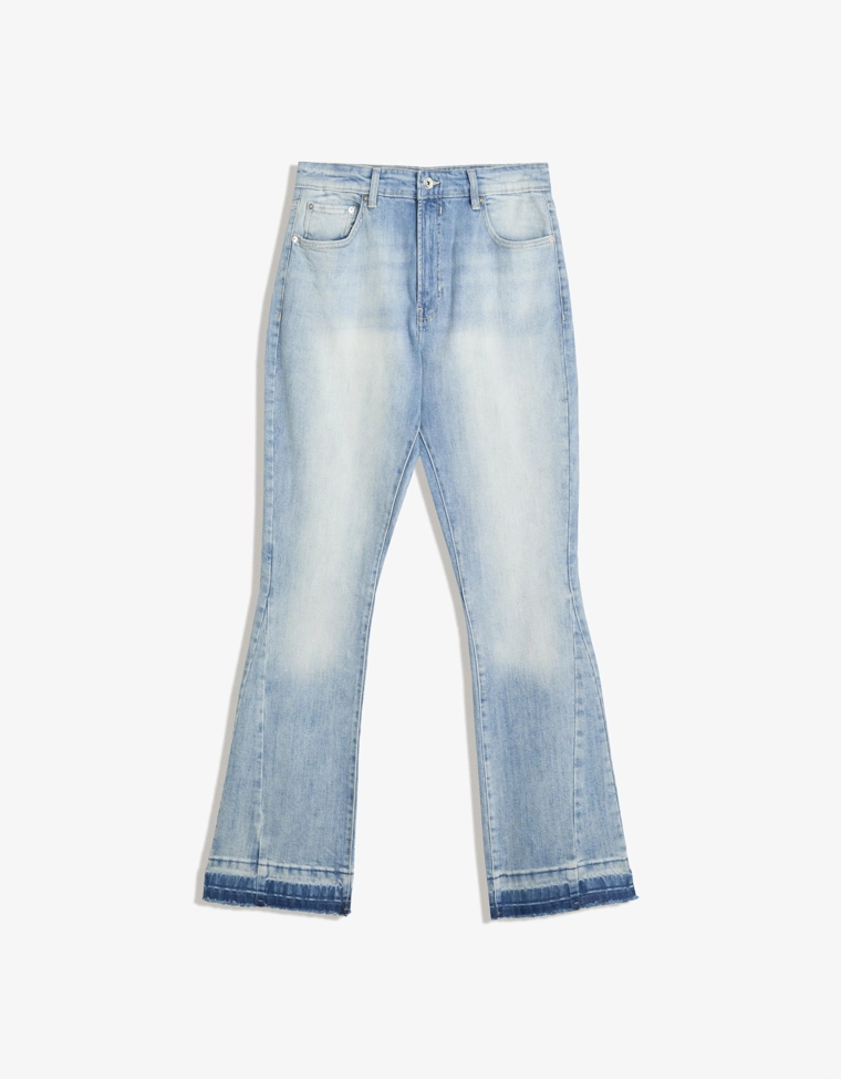 Расклешенные джинсы комфортной посадки