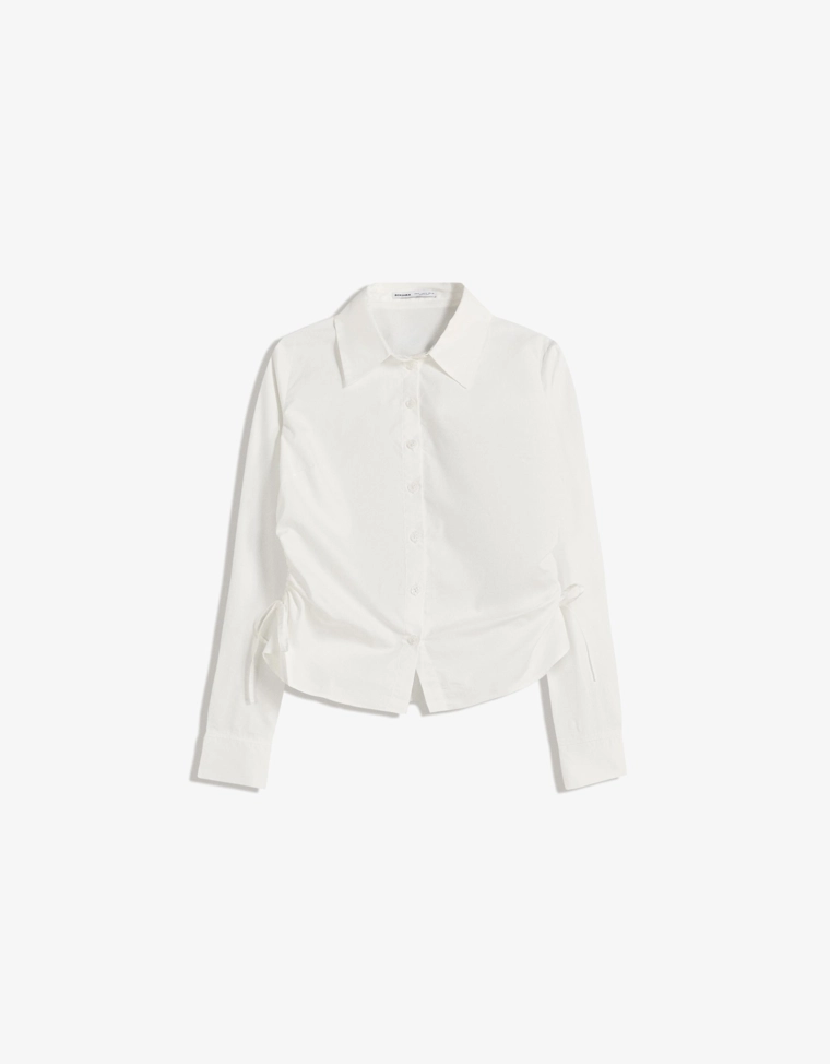 Рубашка приталенного кроя со сборкой сбоку