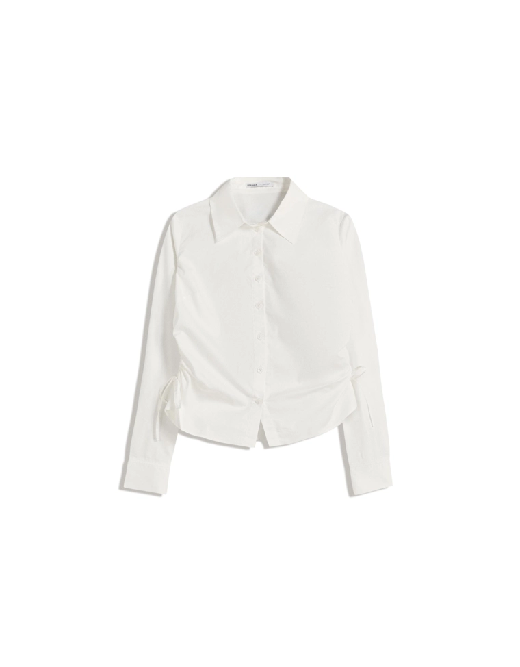 Рубашка приталенного кроя со сборкой сбоку