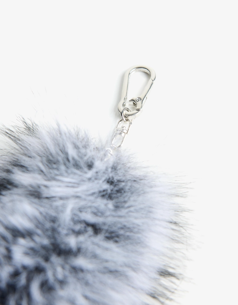 Брелок из меха