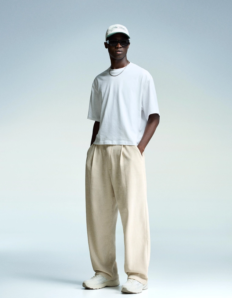 Брюки объемного свободного кроя из синели