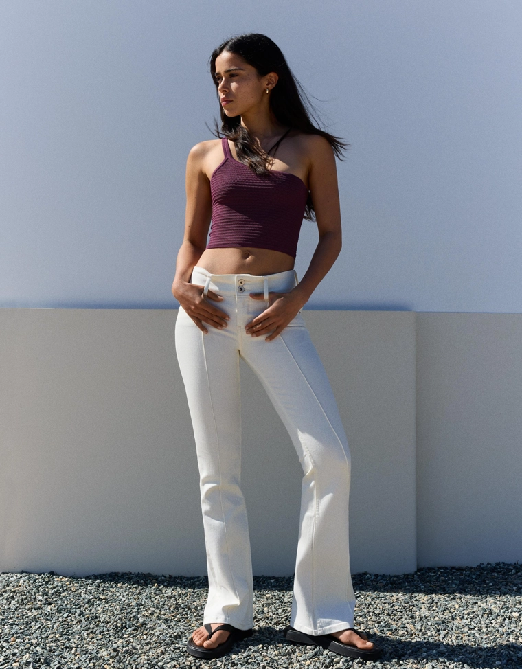 Джинсы с низкой посадкой