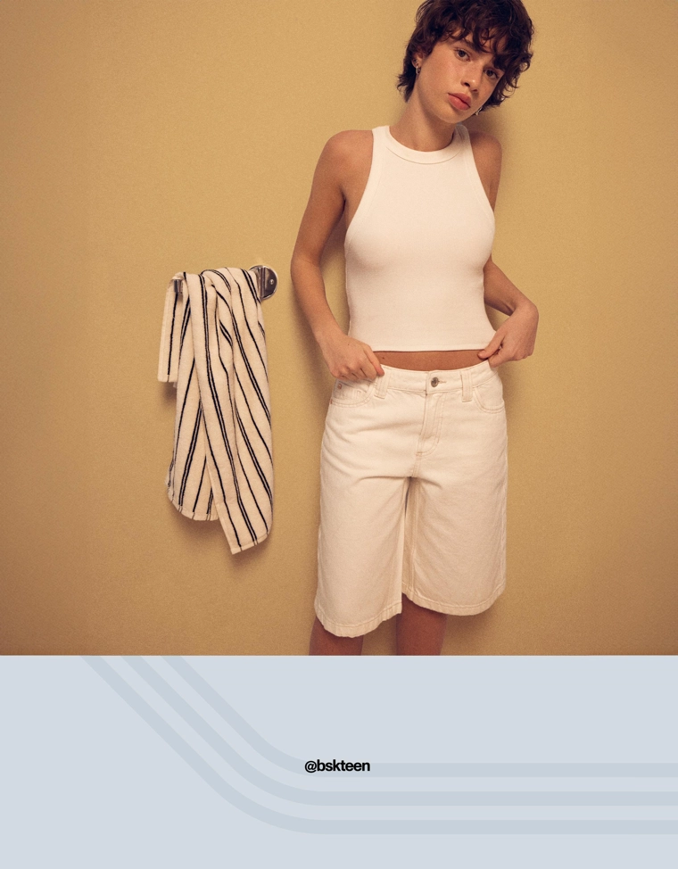 Джинсовые шорты свободного кроя