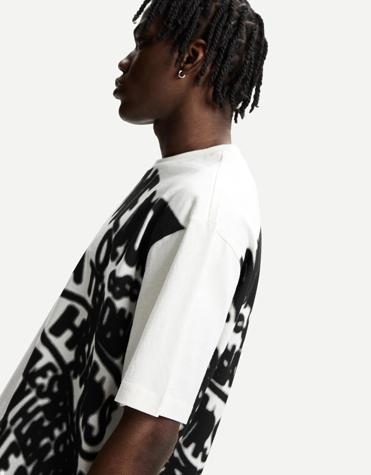 Футболка с принтом