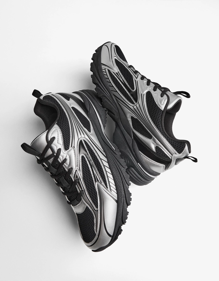 Многокомпонентные кроссовки