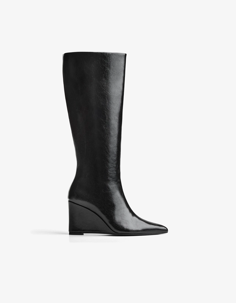 Wedge boots