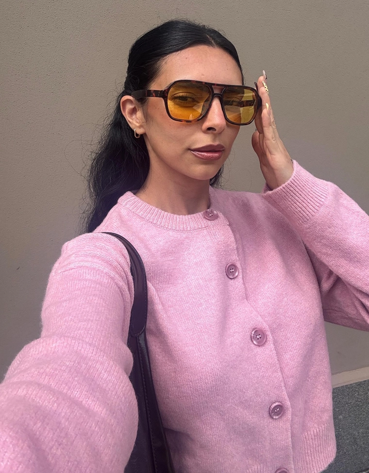 Кардиган на пуговицах из мягкой ткани