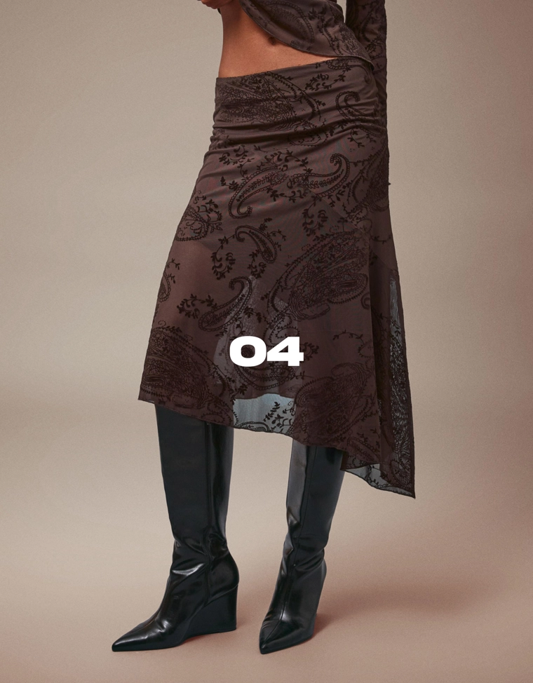 Жакет коричневого цвета