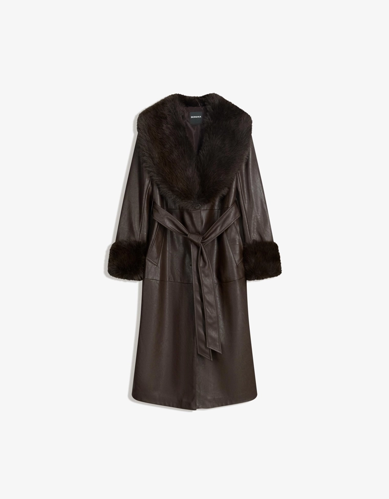 Контрастный жакет с рельефным узором