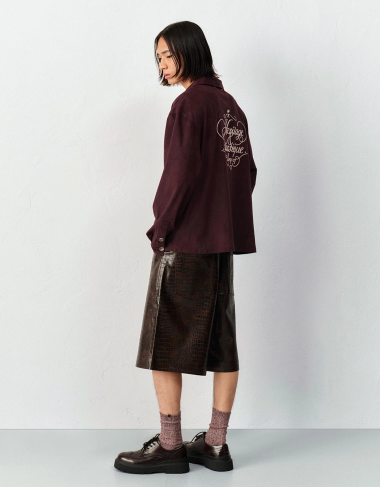 Рубашка-куртка boxy с вышивкой под искусственную замшу