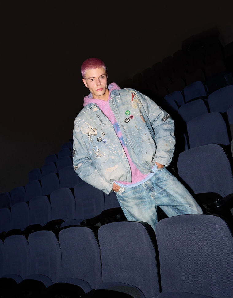 Джинсовая куртка с принтом