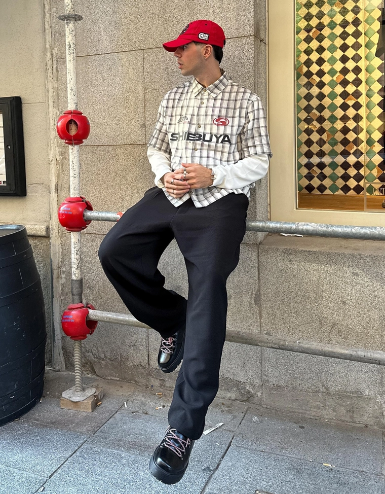 Рубашка свободного кроя в клетку с двойными рукавами