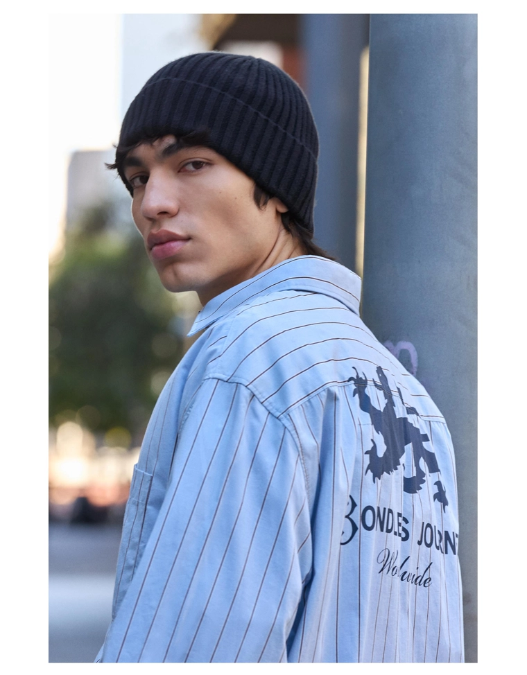 Рубашка в полоску с принтом