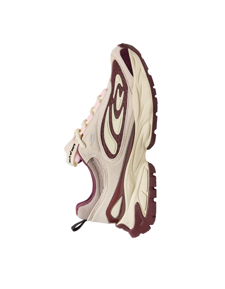 Комбинированные кроссовки out of core