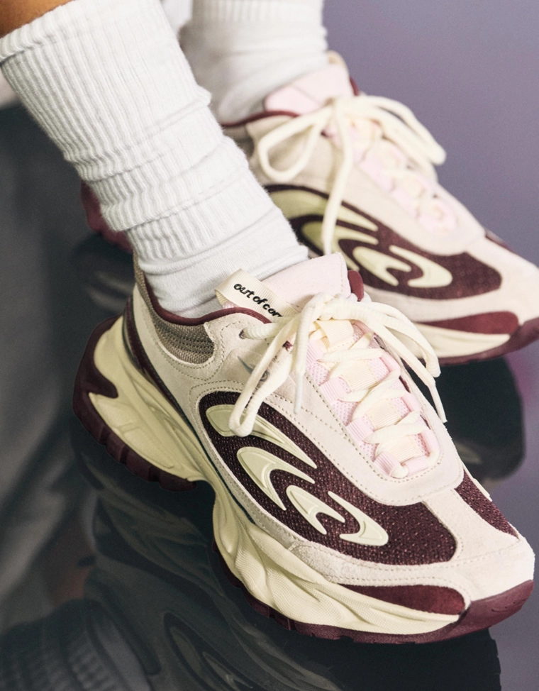 Комбинированные кроссовки out of core