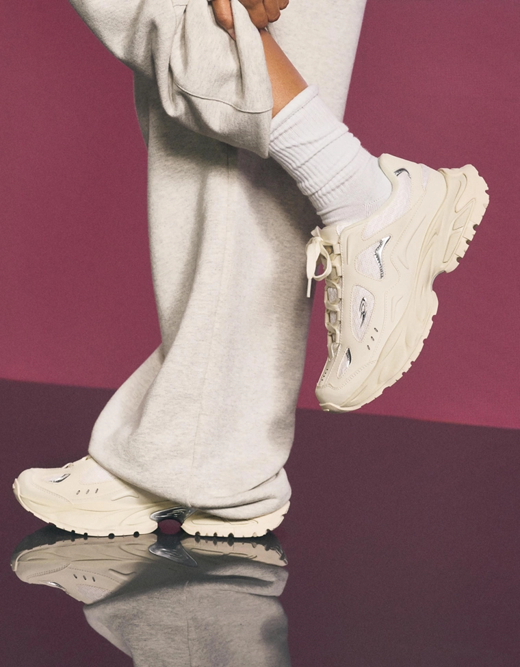 Комбинированные кроссовки out of core