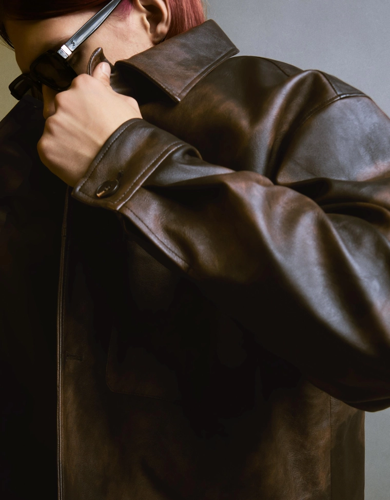 Куртка-рубашка свободного кроя из искусственной кожи